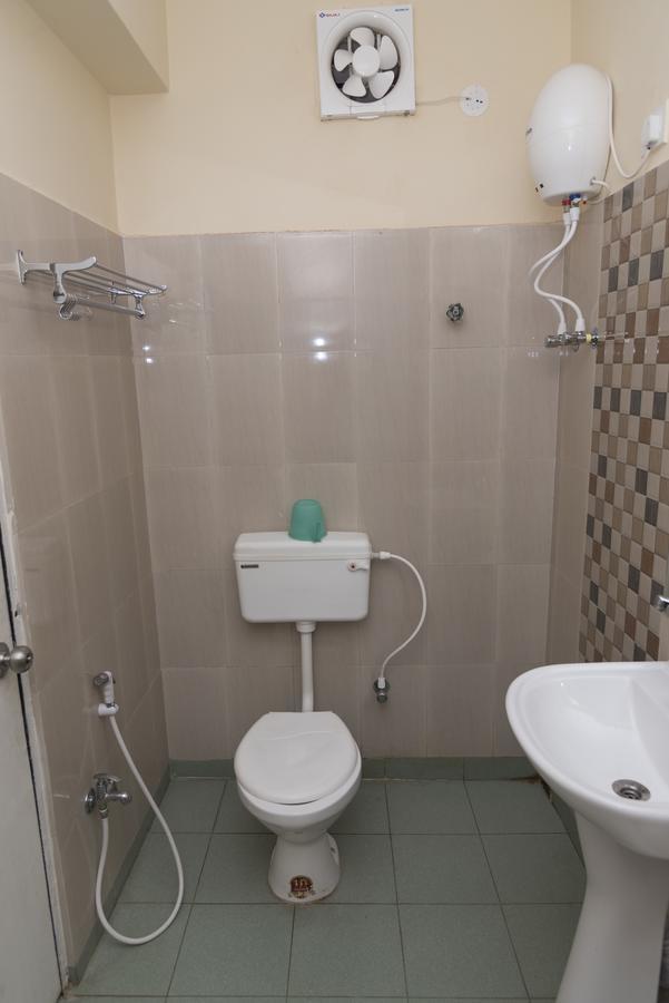 Rajhans Hotel & Resort Phalta Oda fotoğraf